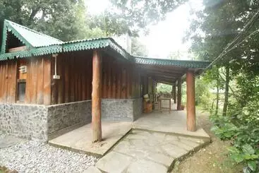 Hotel Birders Den Eco Resort