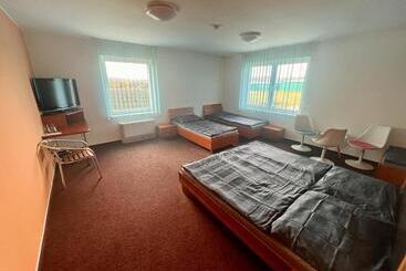 Szálloda Cavok Letiště Příbram