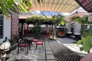 Hoang Mai