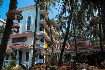 Hotel Lucianas Beach Resort