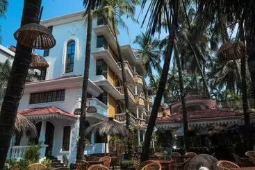 Hotel Lucianas Beach Resort