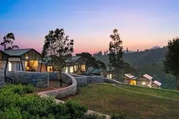 Hotel Ayatana Ooty