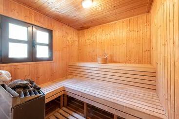 Pensjonat Adamos 1 Br Hotel Apartments