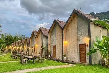 Vangvieng Angsavanh Resort