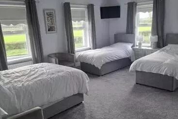 Aamiaismajoitus (B&B) New Lisnagalt Lodge