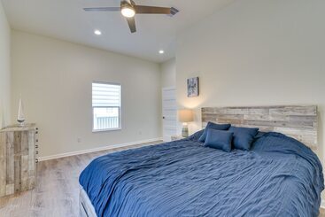 بيت ريفى Steps To Ocean: Home W/ Deck In Crystal Beach!