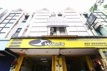 Wiens Residence By Zuzu