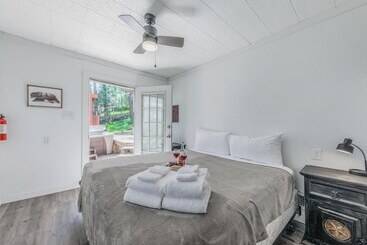 별장 Midtown Lodge