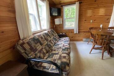 بيت ريفى Lincolnwood Cabin 4