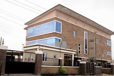 Rivera Hotel And Suites