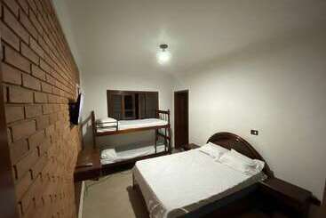 فندق فئة نجمة واحدة Pousada Kavili