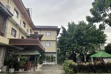 Hotelli Sarojus Farmview