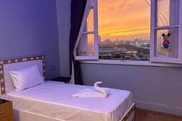 Aparthotel Midtown Nile View Suites