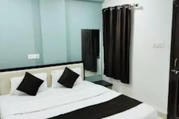 Saffron Hotel & Restro,indore