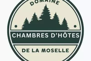 ベッドアンドブレックファースト Domaine De La Moselle Chambres Et Table D Hôtes