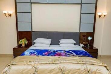 호텔 Capital Viewers