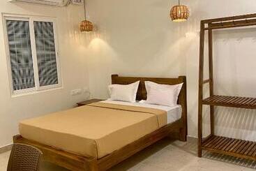 펜션 Serene Guest House