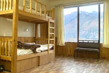 Vandrarhem Anamcarastays