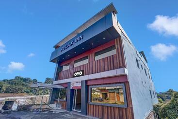 Hotell Oyo Flagship Relax Inn