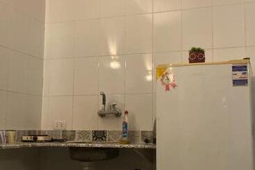 هتل آپارتمان Light House Camp