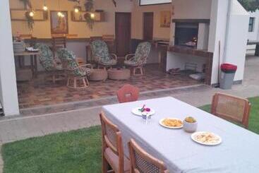 پانسیون Swakop Beach Garden Self C