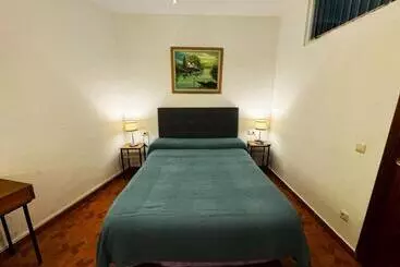تختخواب و صبحانه Habitaciones Figueroa