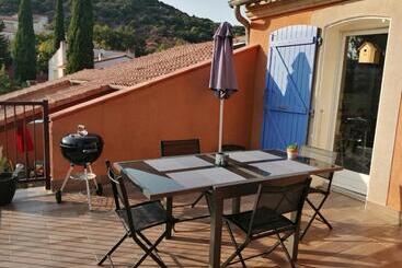 مبيت وإفطار Les Jasmins