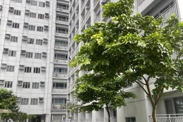 מלון דירות Era Suites Staycation At Quezon City