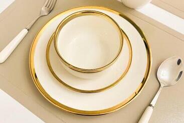 پانسیون Agape Rentals In Trees Residences