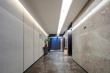 Atour Hotel Meizhou West Station R&f Center