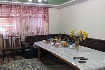 پانسیون гостевой дом у назгули