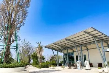 At Pream&chan Resort แอท เปรมแอนด์จันทร์ รีสอร์ท