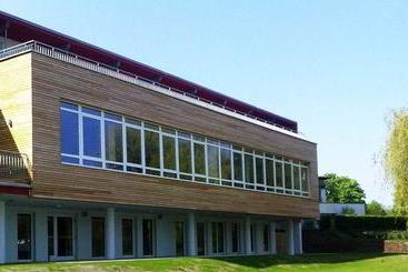 酒店 Der Reisinger Am Neufelder See