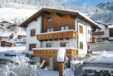 Отель Haus Stecher