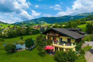 Hotel Sportpension Goldegg