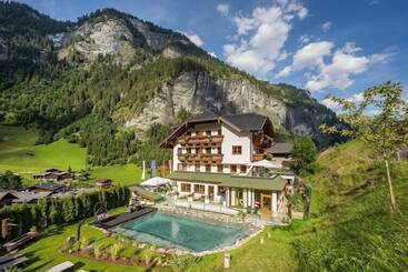 Naturhotel Huettenwirt In Middle Of Nature