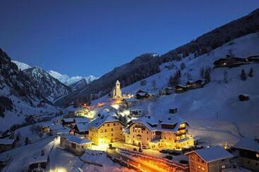 Naturhotel Huettenwirt In Middle Of Nature