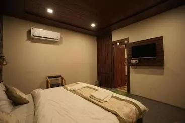 The Morning Resort