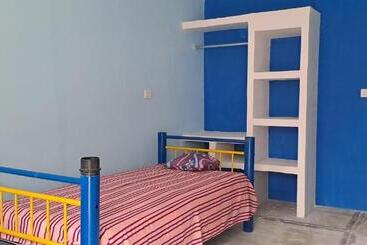 بنسيون Cuarto En Renta