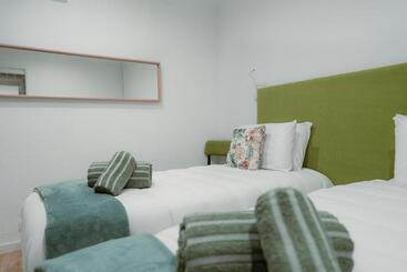 Schronisko Douro Garden & Rooftop   Authentic Portuguese Guesthouse