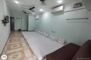 Hotelli Sri Sivalakshmi Ac Guest House