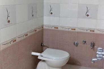 Hotel Sunrise Inn Amravati