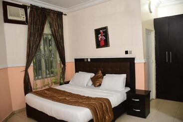 هتل Titanic Ocean View