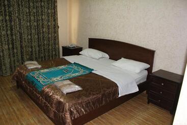 الأحفاد للشقق الفندقية Al Ahfad Hotel Apartments