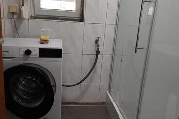 Общежитие Wg Zimmer In Südthüringen