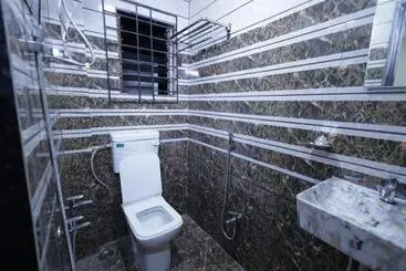 Hotel Aravi Inn