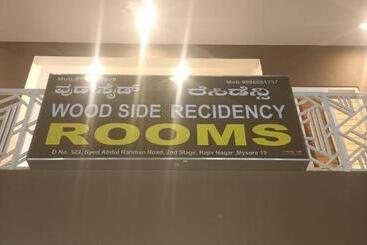 Szálloda Wood Side Recidencyy
