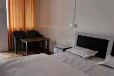 Hotel White House Resort, Ukhimath