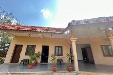 Saiprasad Tiger Resort