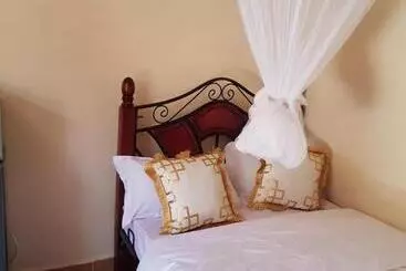 پانسیون Hakuna Matata Airbnb
